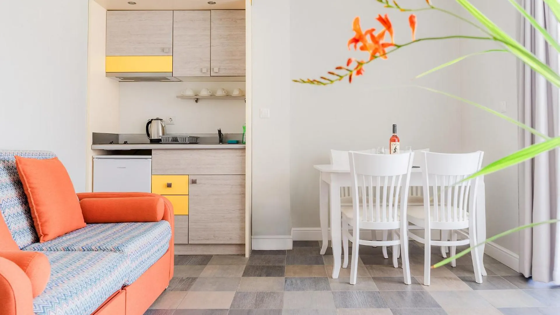 סאני ביץ' Sunny Residence Complex 3*, סאני ביץ' בולגריה