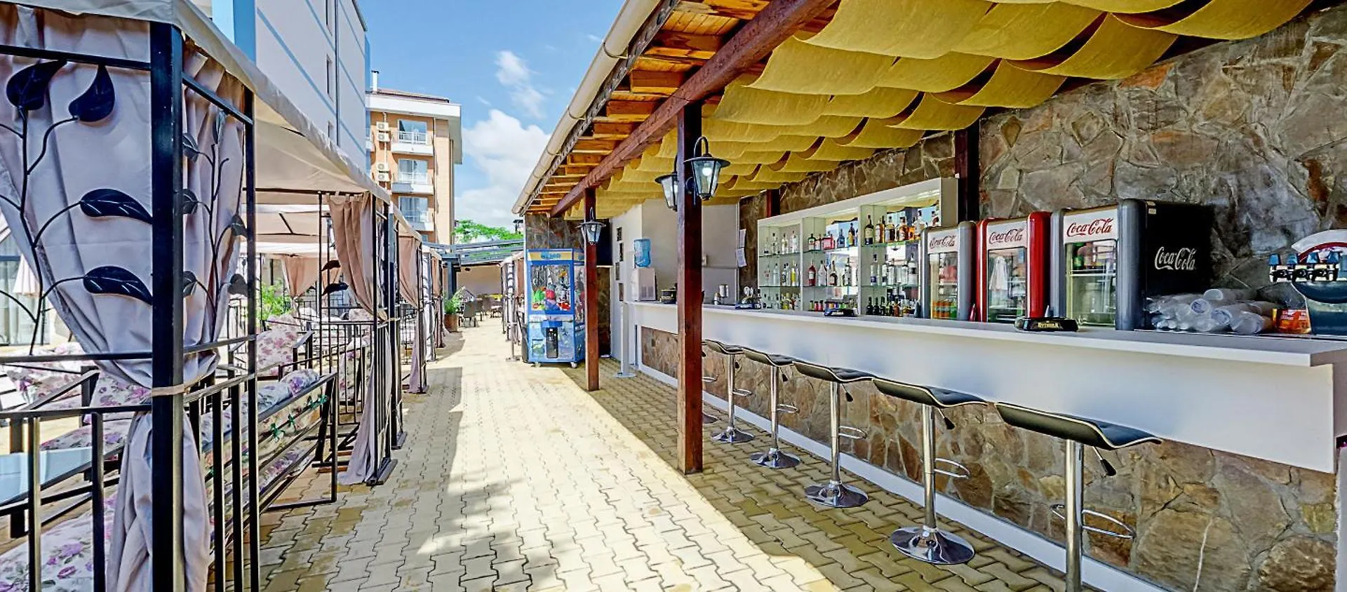 סאני ביץ' Sunny Residence Complex מלון דירות סאני ביץ'
